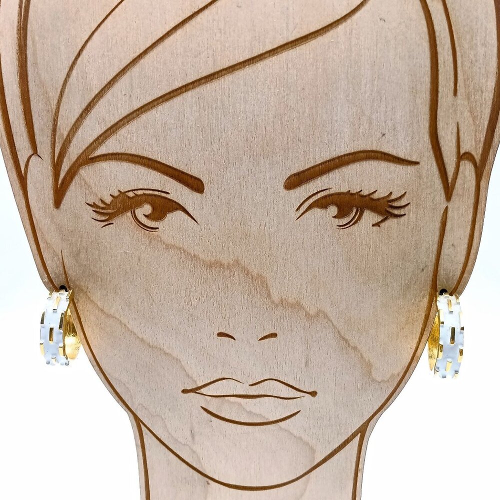 Fabulous Napier Mod Hoop Earrings, Gold Tone and White Enamel 1973, Francis Fuji